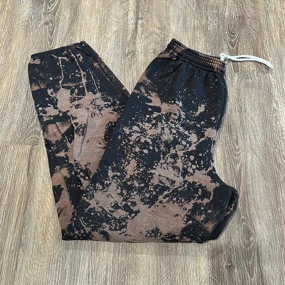 HANES Unisex Bleach Splatter Sweatpants - Size Small - Picture 1 of 4